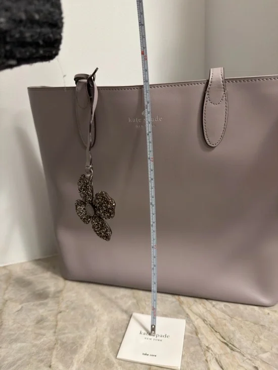 Kate Spade New York Kerri Medium Tote with Charm Grey - Picture 5 of 6
